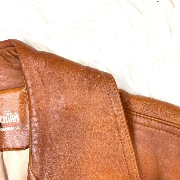 🚫SOLD🚫VTG |•CALIFORNIAN•| Heavy Duty Full Length Leather Trench Coat!* - Picture 13 of 16